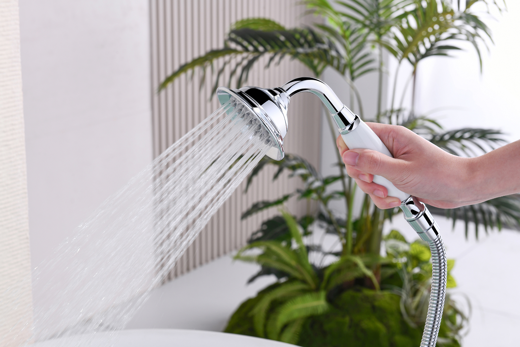 77031 Смеситель однорычажный для ванны GANZER  (8/1шт)