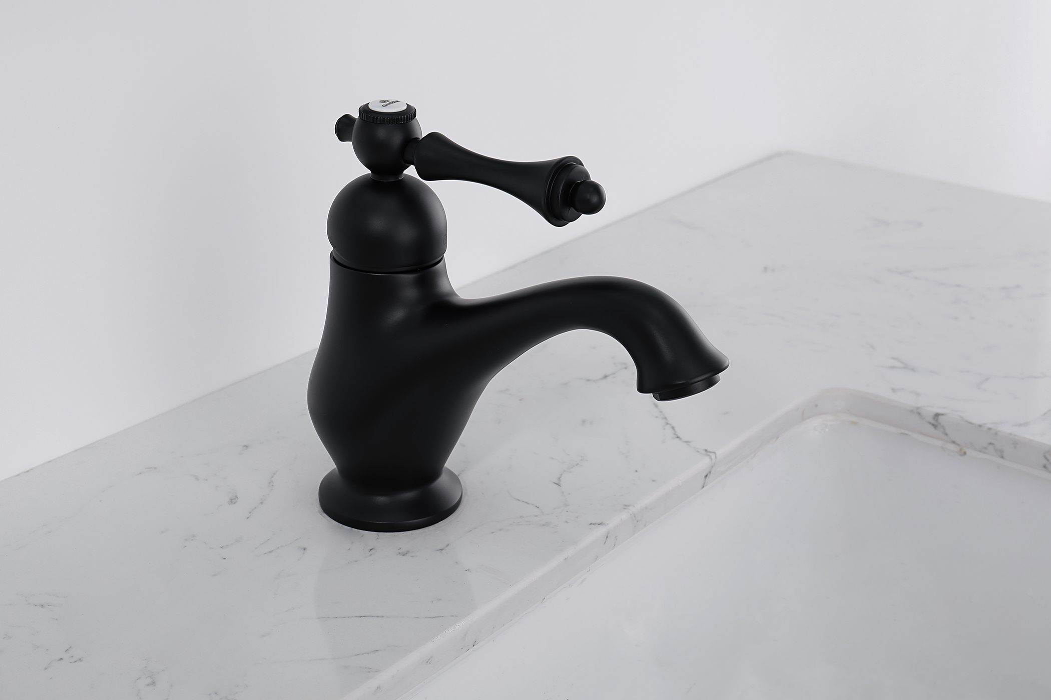 77111-C Смеситель для умыв. (ЧЕРНЫЙ)  GANZER  (10/1шт) Л/К