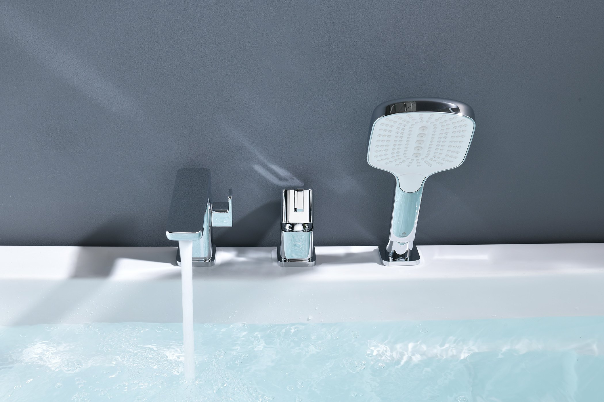 12133 Смеситель на борт ванны (3-отв,ХРОМ)  GANZER (10/1шт)