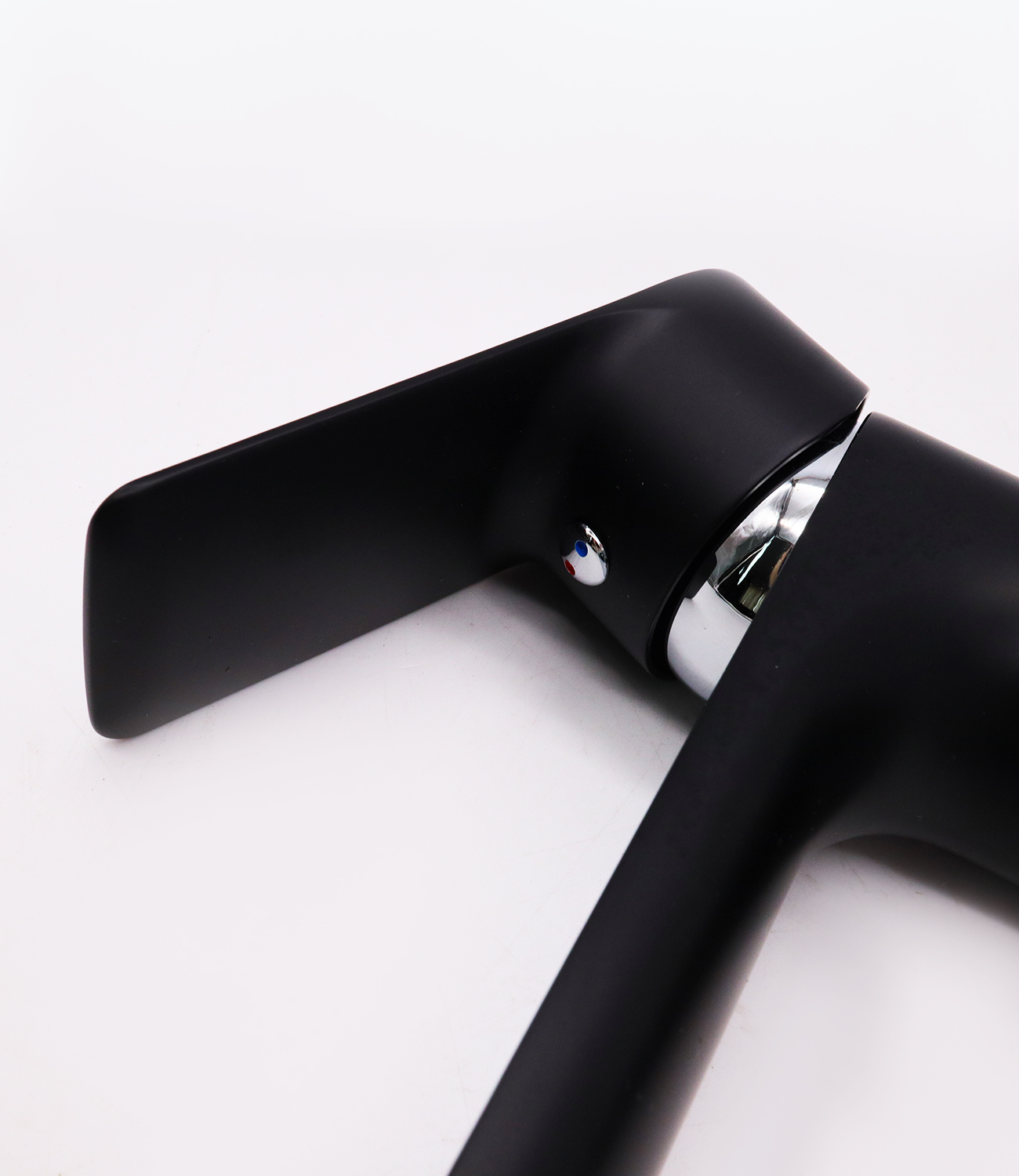 21012-C Смес. для умыв. (ВЫСОКИЙ хром+черный) "GANZER"  (10/1шт) Л/К