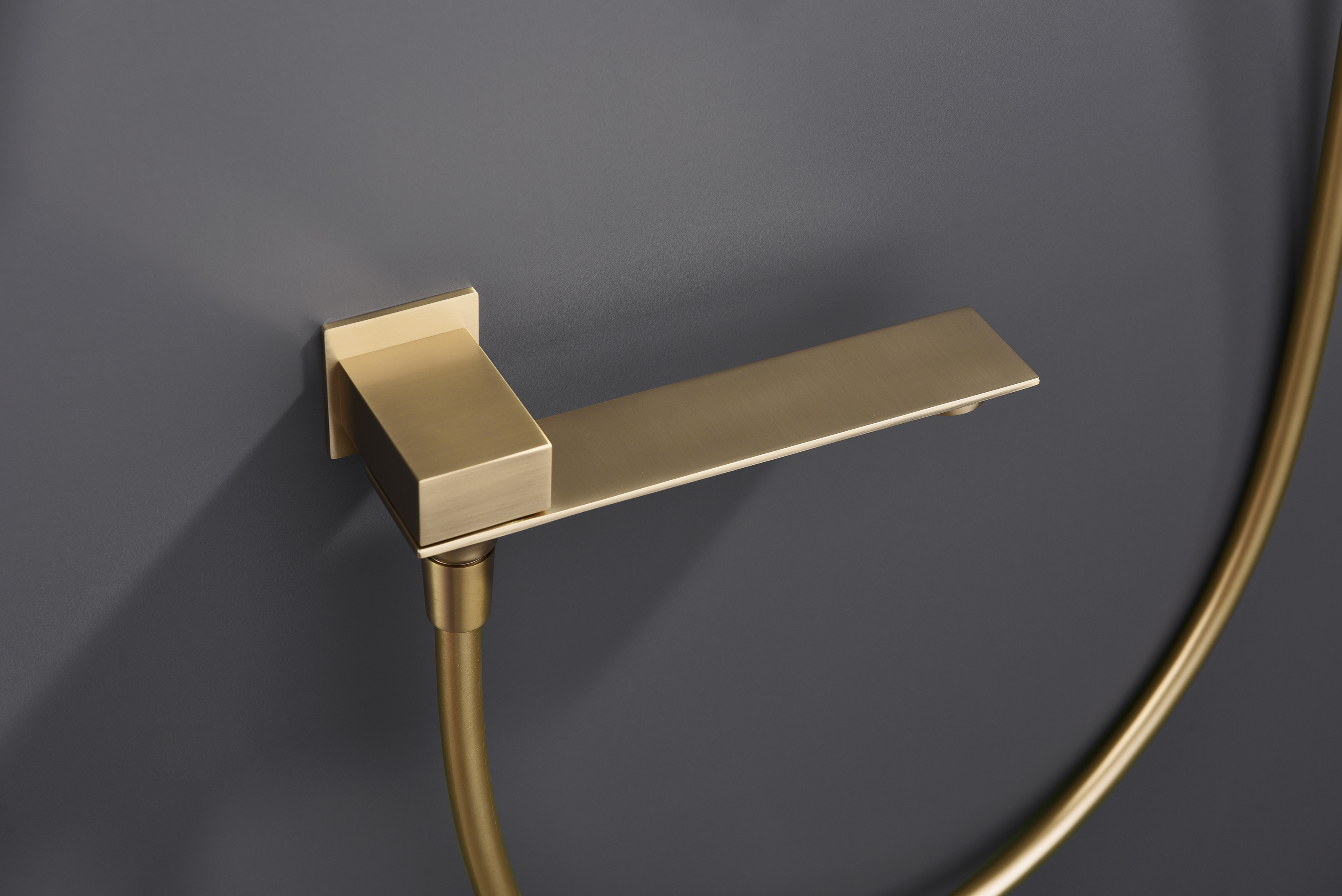 05165-S Смеситель встраиваемый для душа с 3-функ. (Мат. Золото) GANZER (6/1шт)