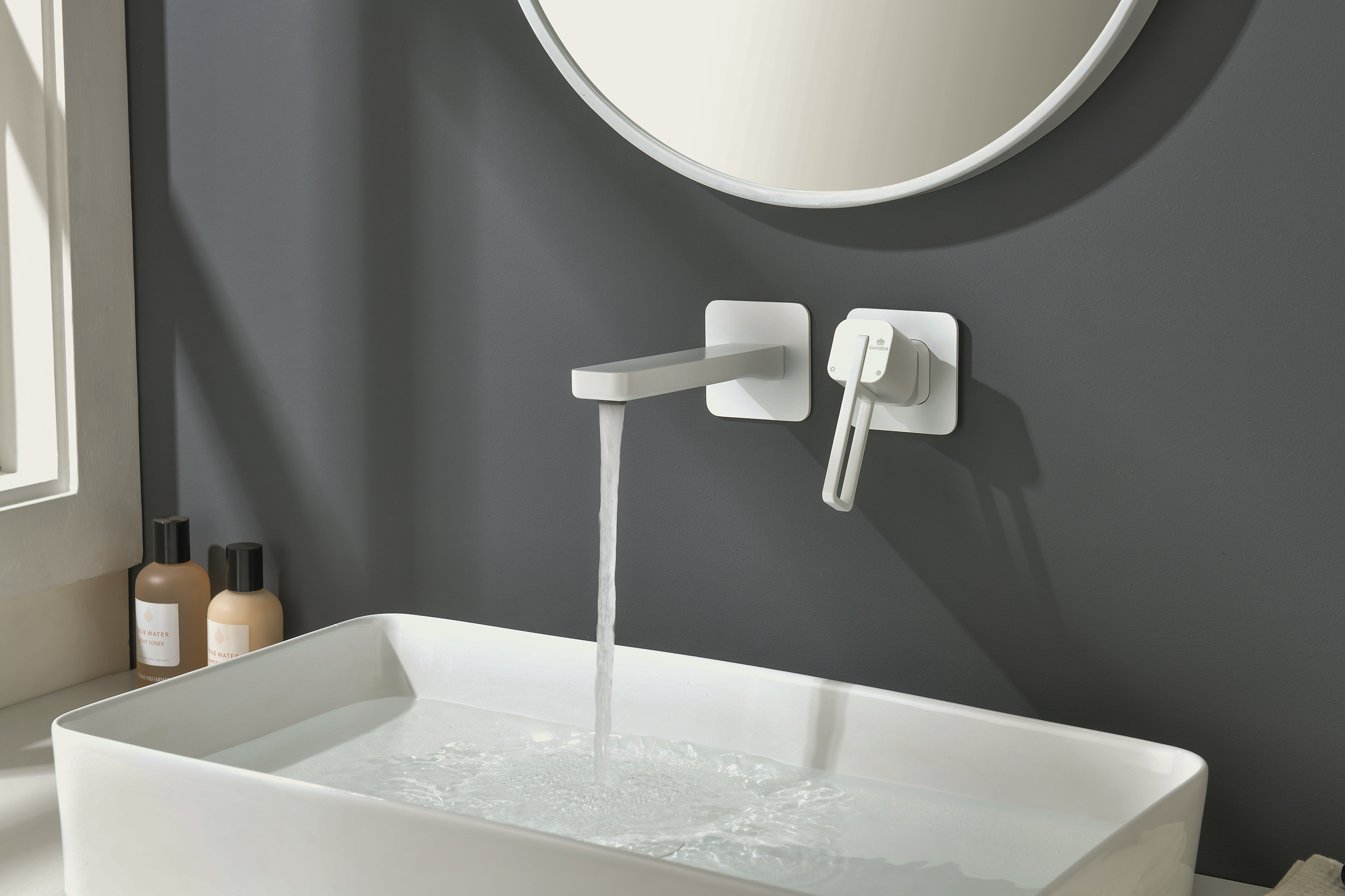 12144-F Встроенный смес для рак. (БЕЛЫЙ) GANZER  (10/1шт)