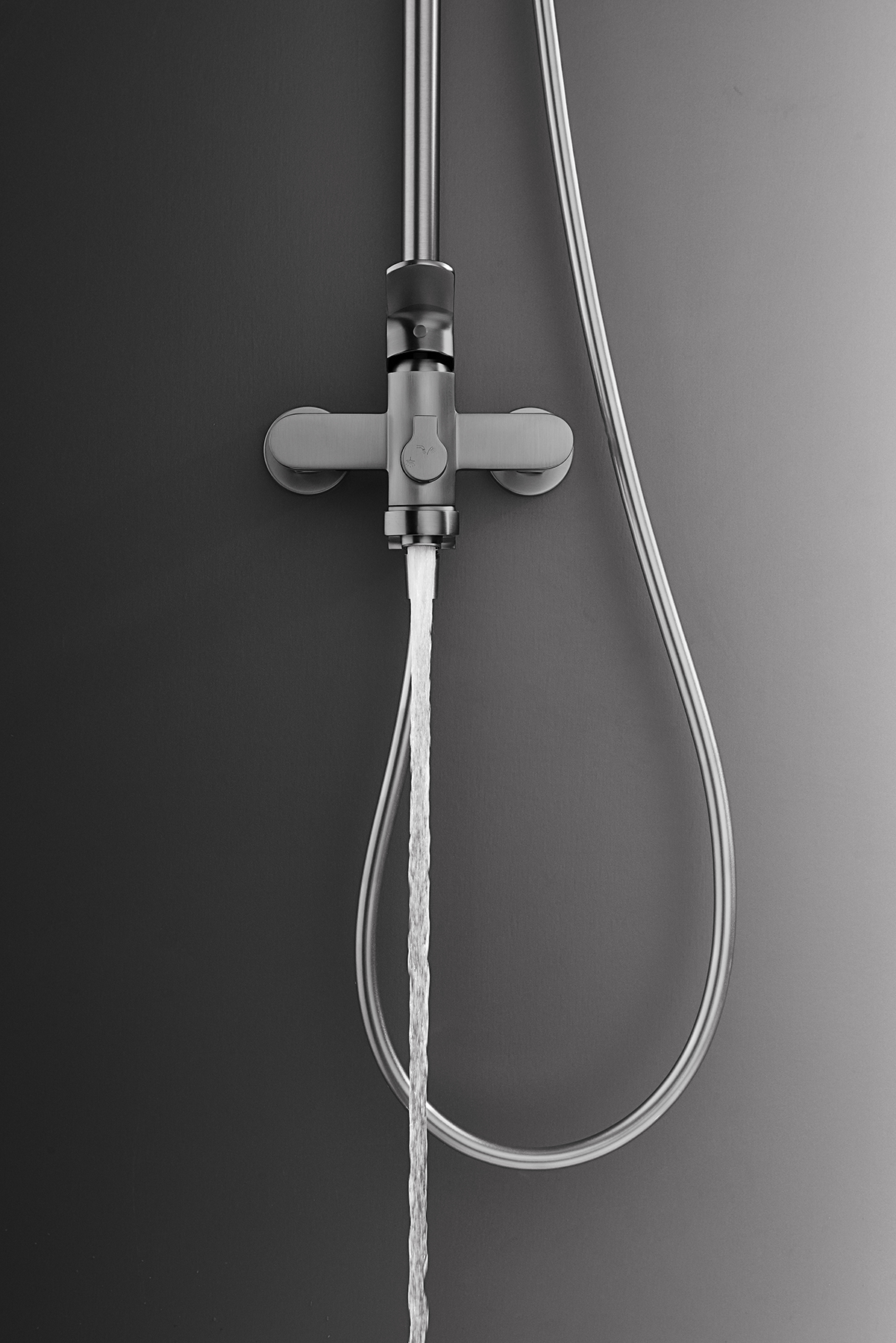 06161-Q Душевая система (ГРАФИТ) GANZER (5/1шт)