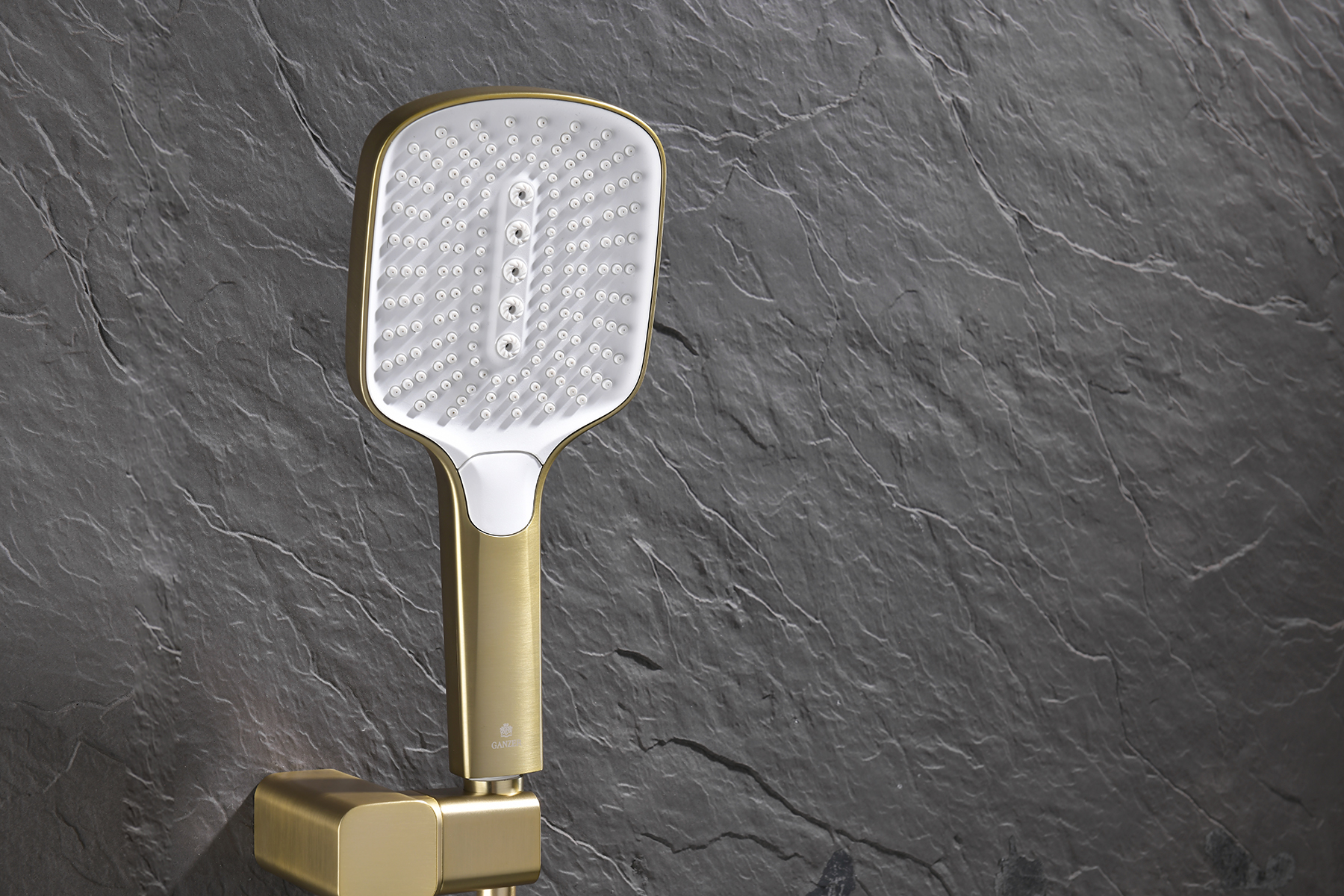 12165-S Смеситель встраиваемый для душа с 3-функ. (Мат. Золото) GANZER (6/1шт)