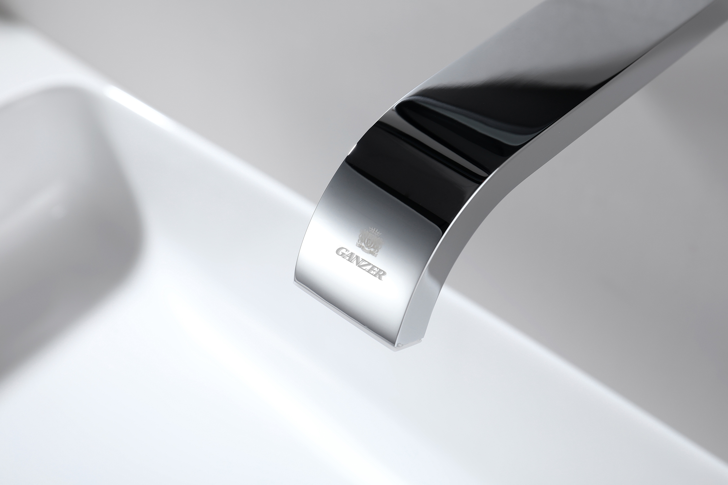 01144 Смеситель встраиваемый для раковины (ХРОМ) GANZER (8/1шт)