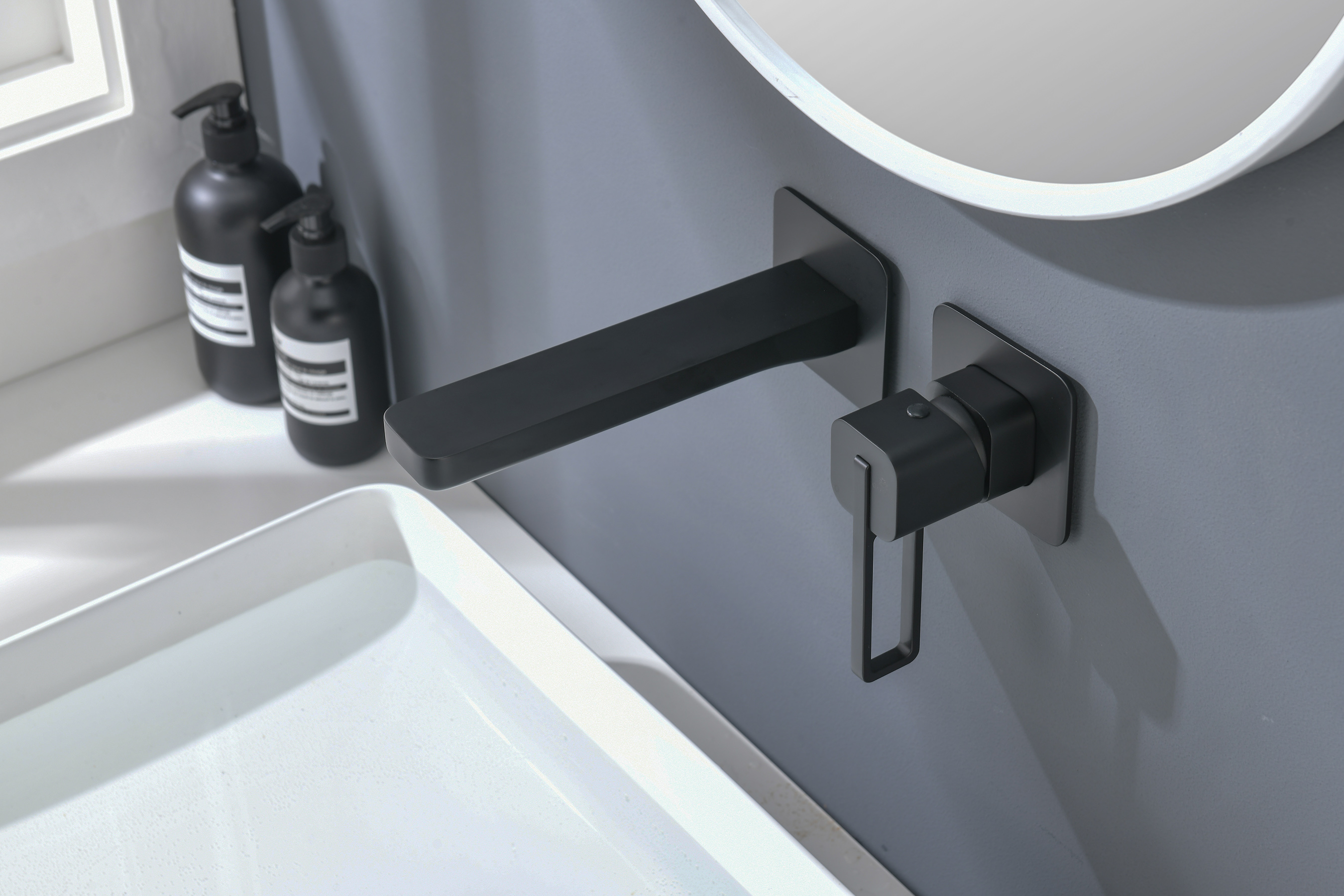 12144-C Встроенный смес для рак. (ЧЕРНЫЙ) GANZER  (10/1шт)