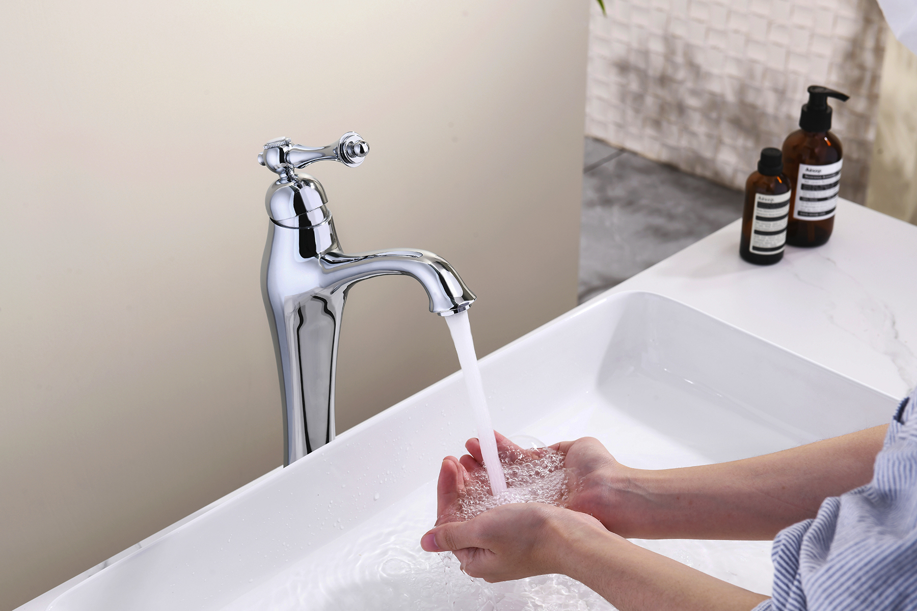 77013 Смеситель од. для раковины-чаши (ХРОМ)  GANZER  (10/1шт)