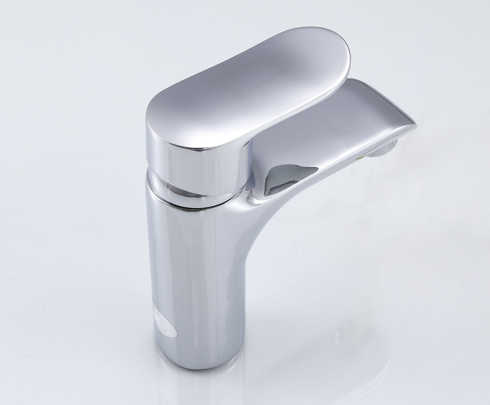 10003 Смеситель для умывальника HANSEN  (10/1шт)