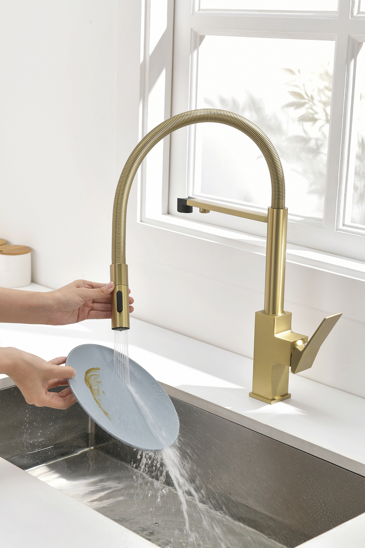 05126-S Смес. для кухни с гиб МАГ. изл. и под. фильт. (Мат. Золото) GANZER (10/1шт)