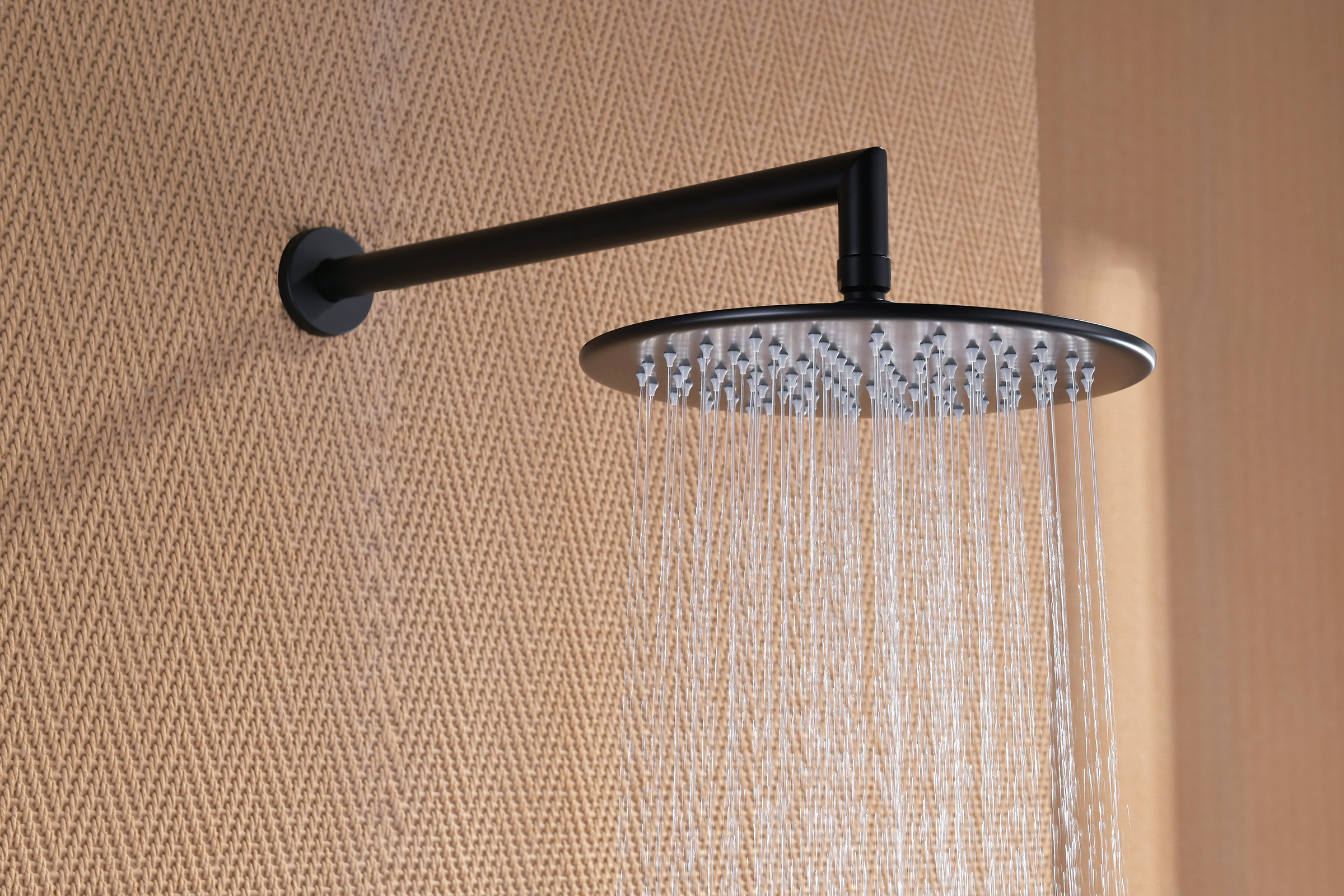 19164-C Встроенный смес для душа с 2-функ. (ЧЕРНЫЙ) GANZER  (6/1шт)