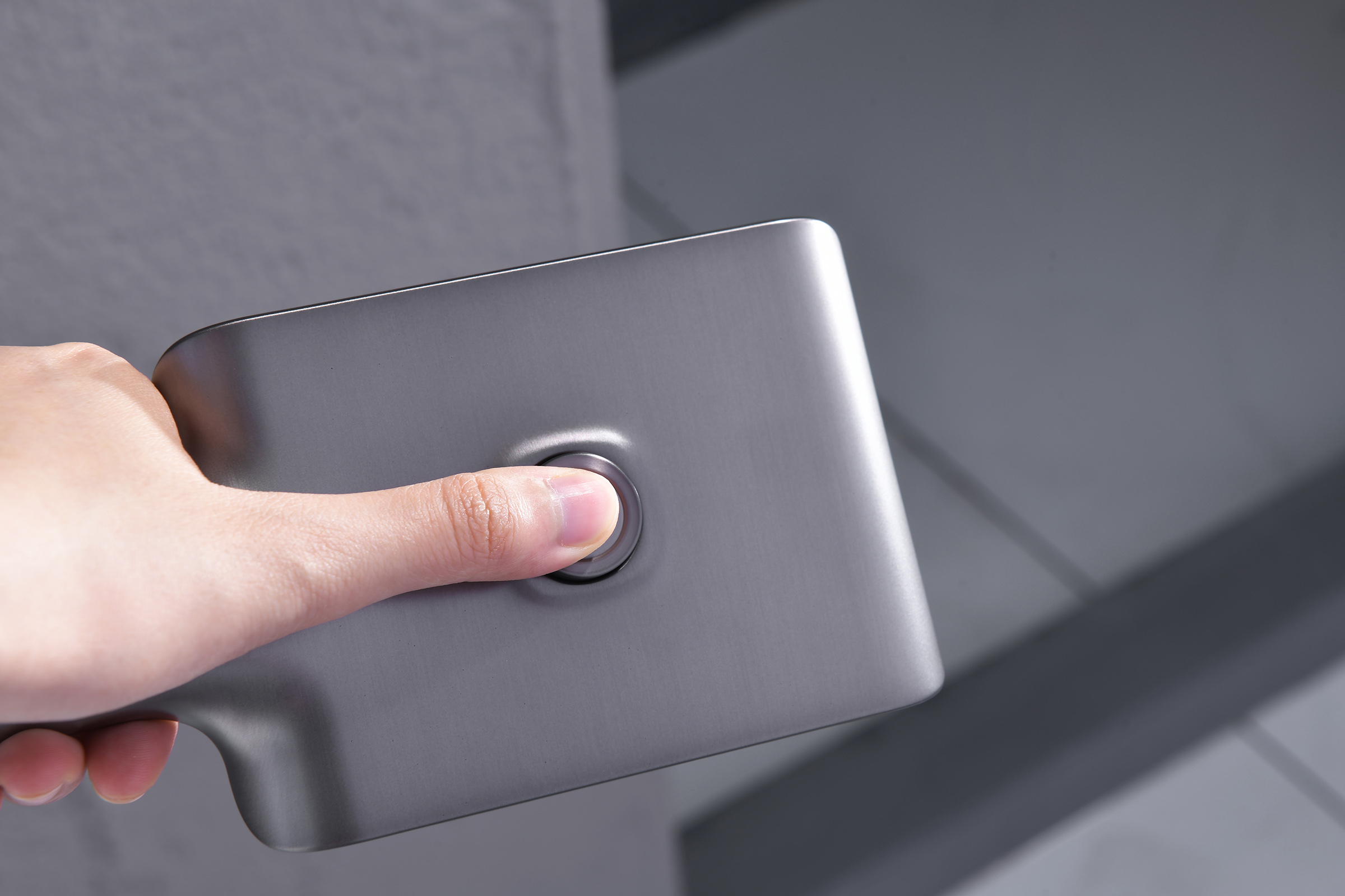 02165-Q Смеситель встраиваемый для душа с 3-функ. (ГРАФИТ) GANZER (6/1шт)