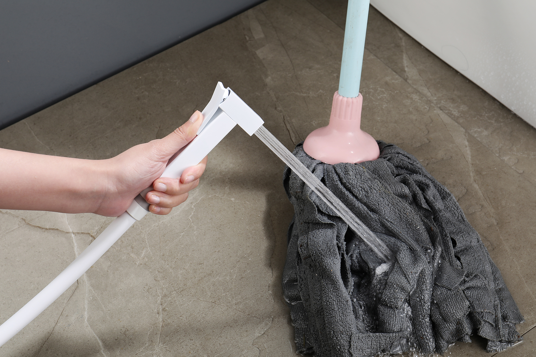 12157-F Смеситель встраиваемый с ГИГ. душем (БЕЛЫЙ) GANZER (10/1шт)