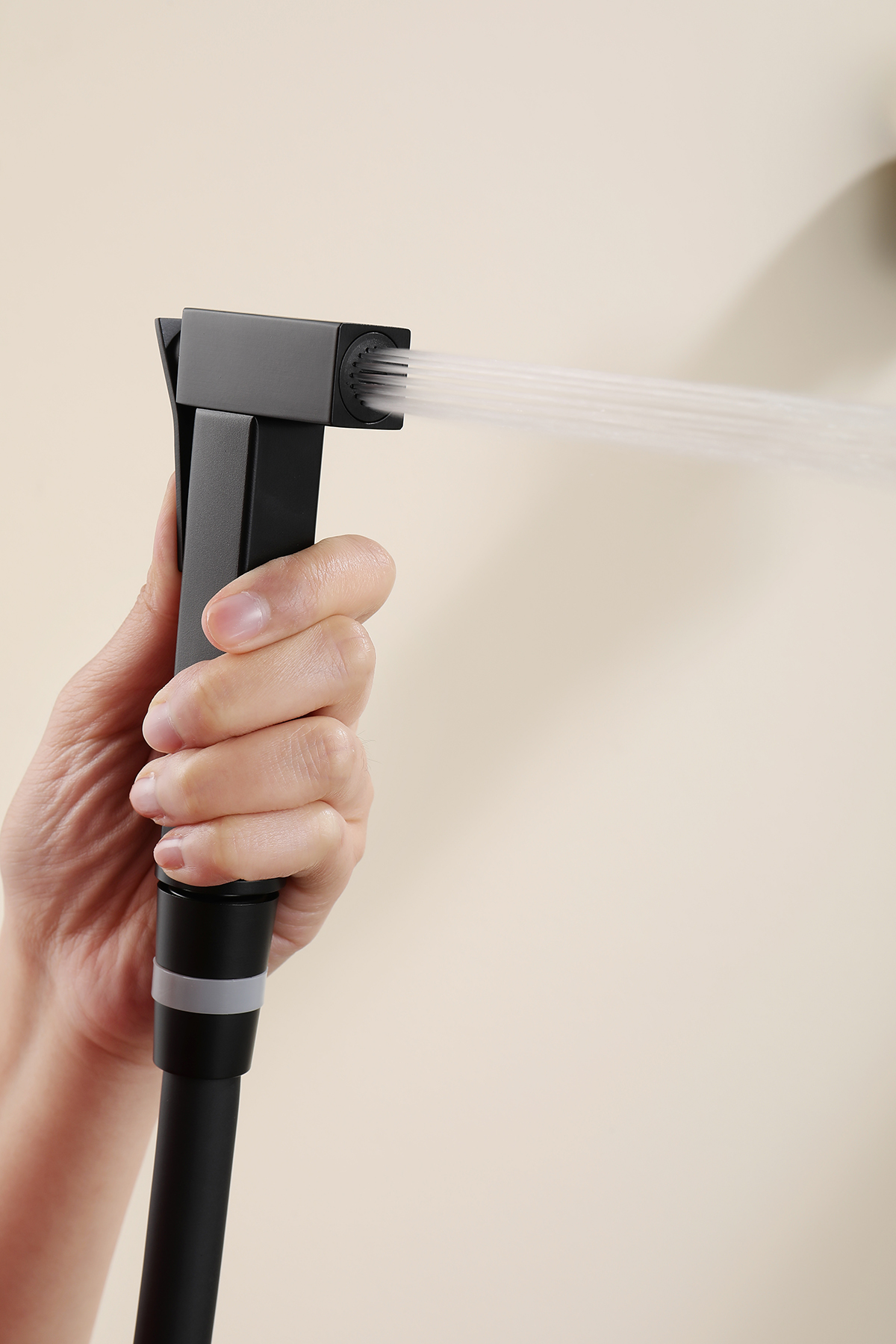 12157-C Смеситель встраиваемый с ГИГ. душем (ЧЕРНЫЙ) GANZER (10/1шт)