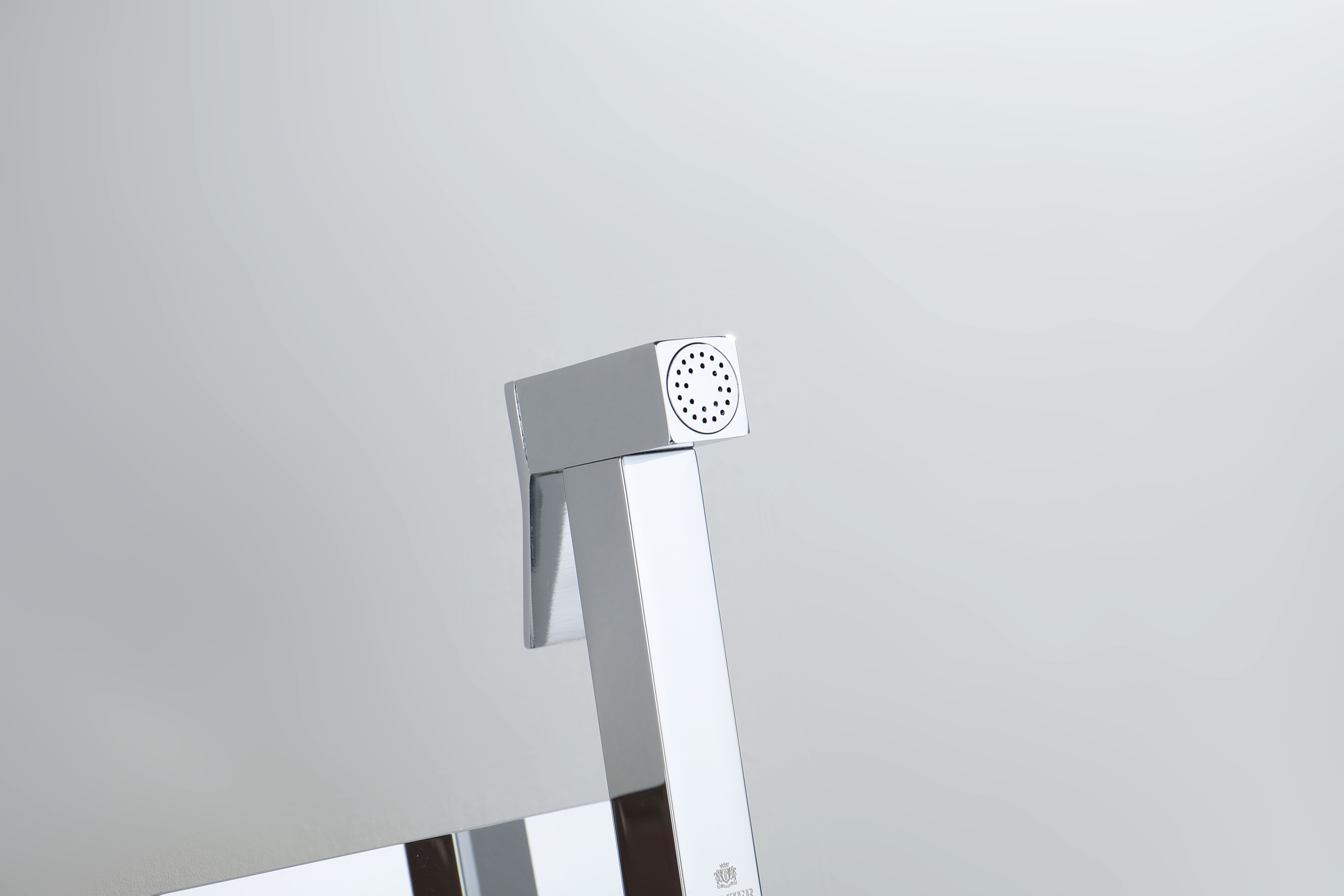 01157 Смеситель встраиваемый с ГИГ. душом (ХРОМ) GANZER (10/1шт)