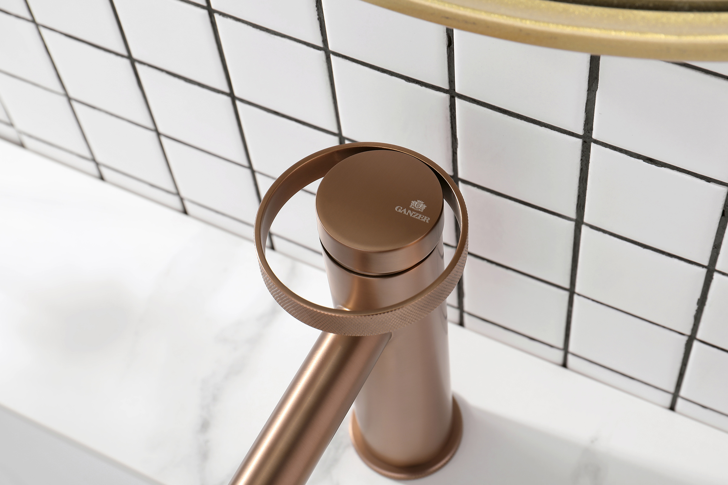 19111-R Смеситель од. для раковины (Роз. Зотото) GANZER (10/1шт)