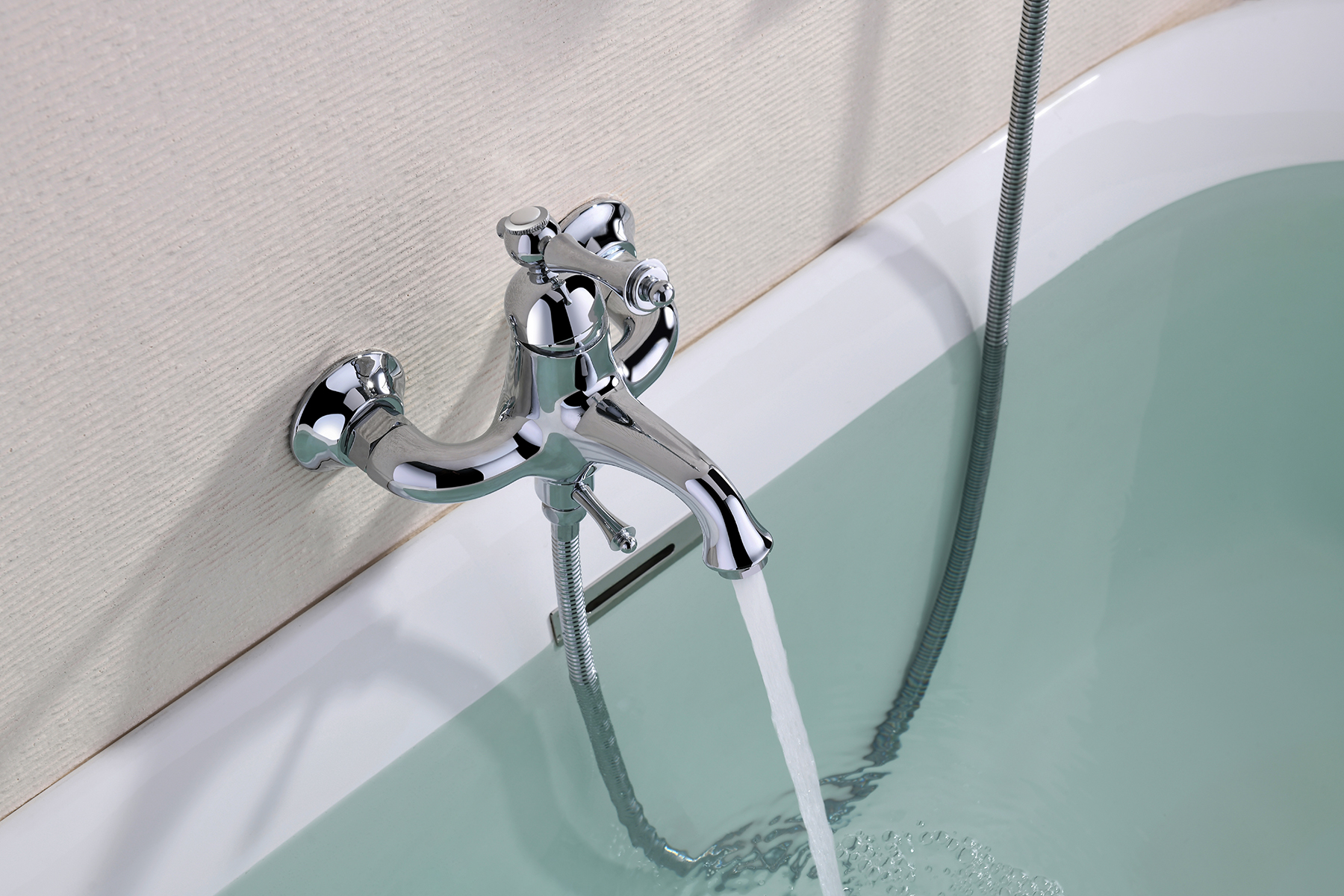 77031 Смеситель однорычажный для ванны GANZER  (8/1шт)