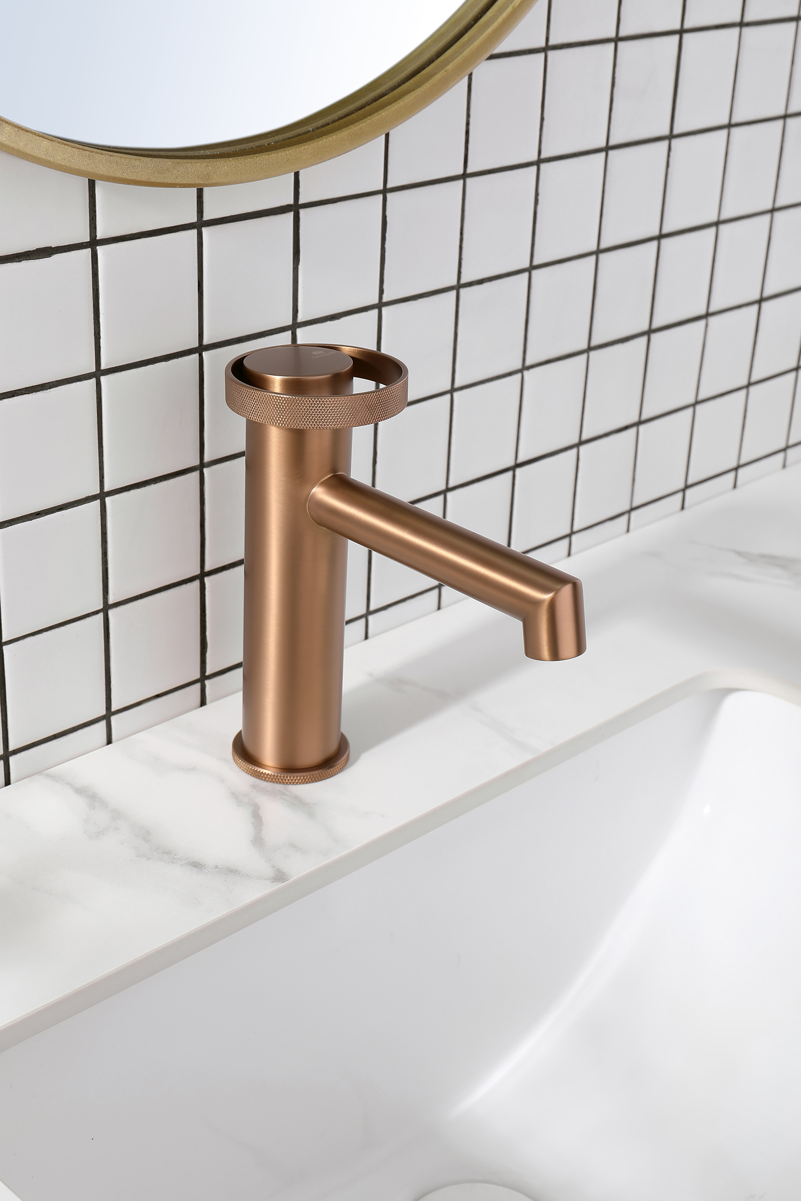 19111-R Смеситель од. для раковины (Роз. Зотото) GANZER (10/1шт)