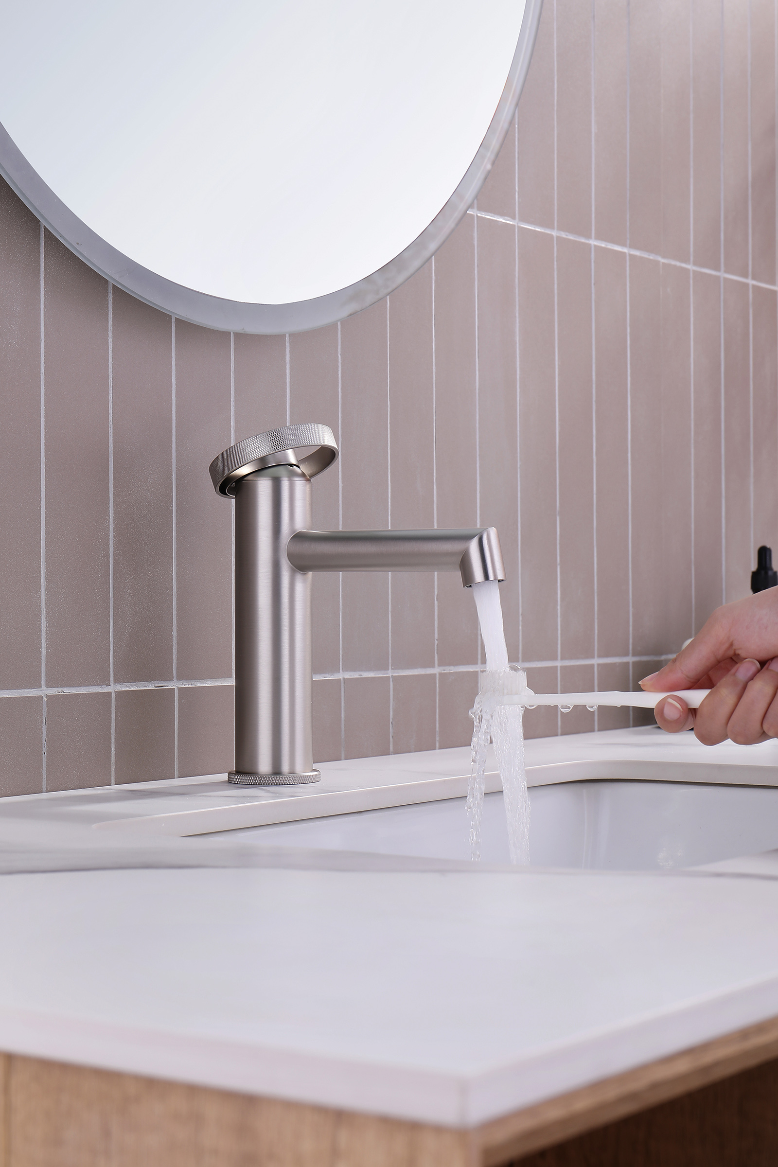 19111-G Смеситель од. для раковины (САТИН) GANZER (10/1шт)