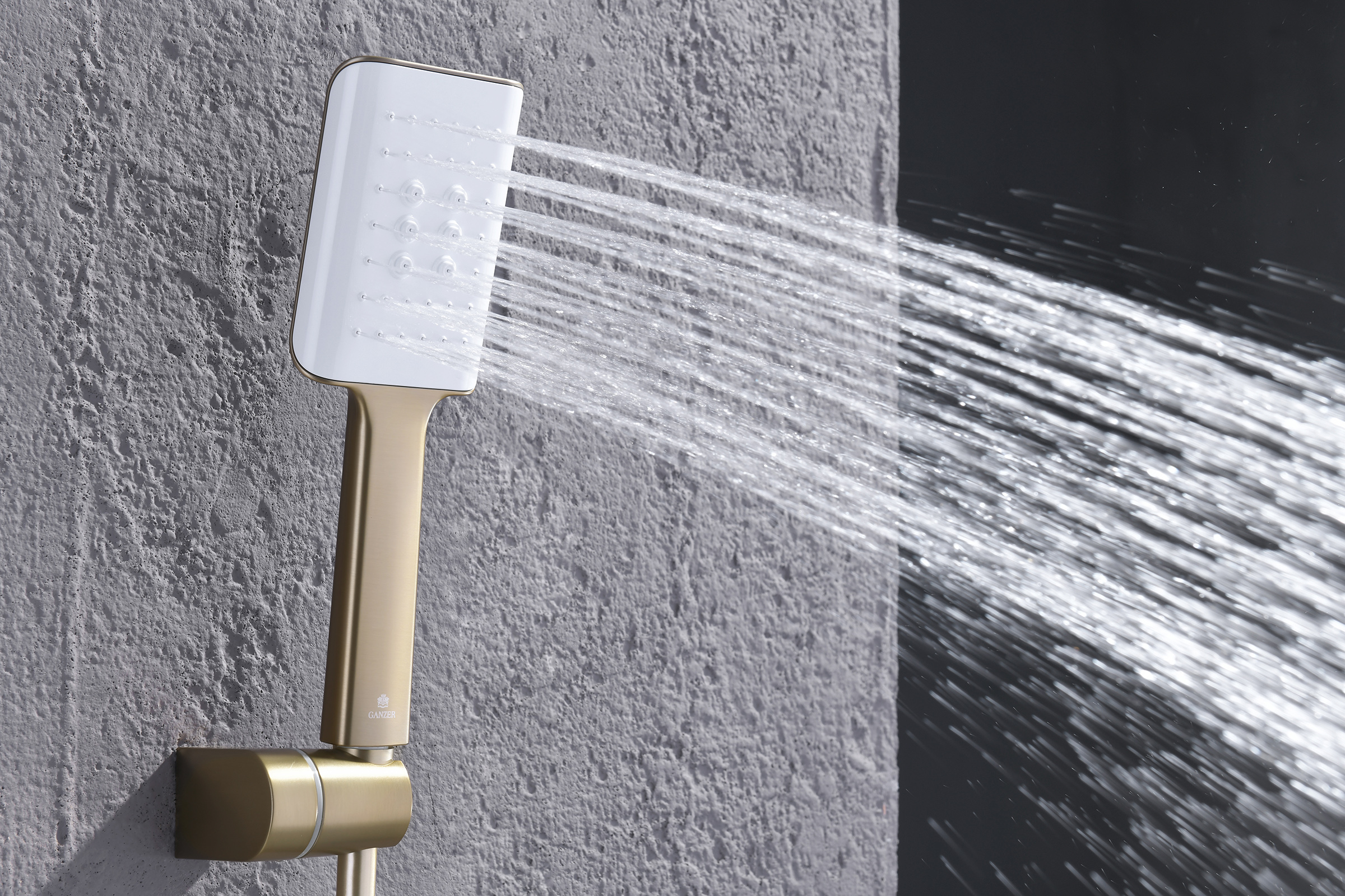 02165-S Смеситель встраиваемый для душа с 3-функ. (Мат. Золото) GANZER (6/1шт)
