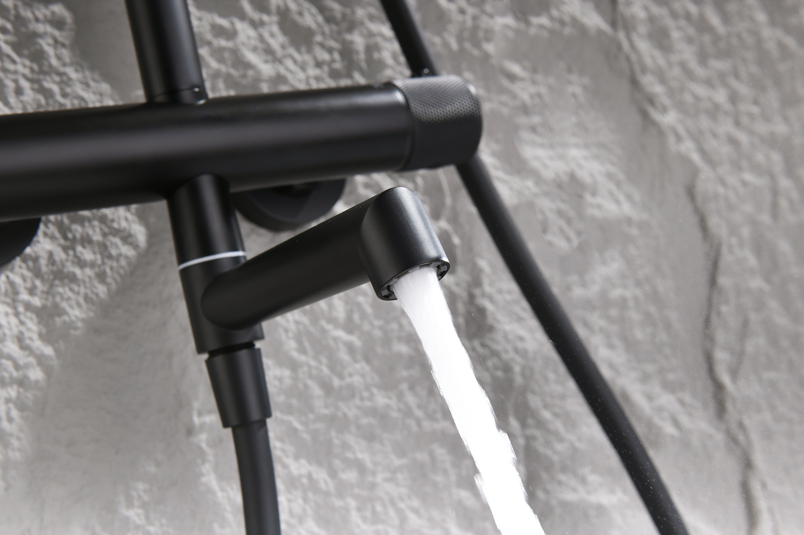 19170-C Душевая система с термостатом (ЧЕРНЫЙ) GANZER (5/1шт)