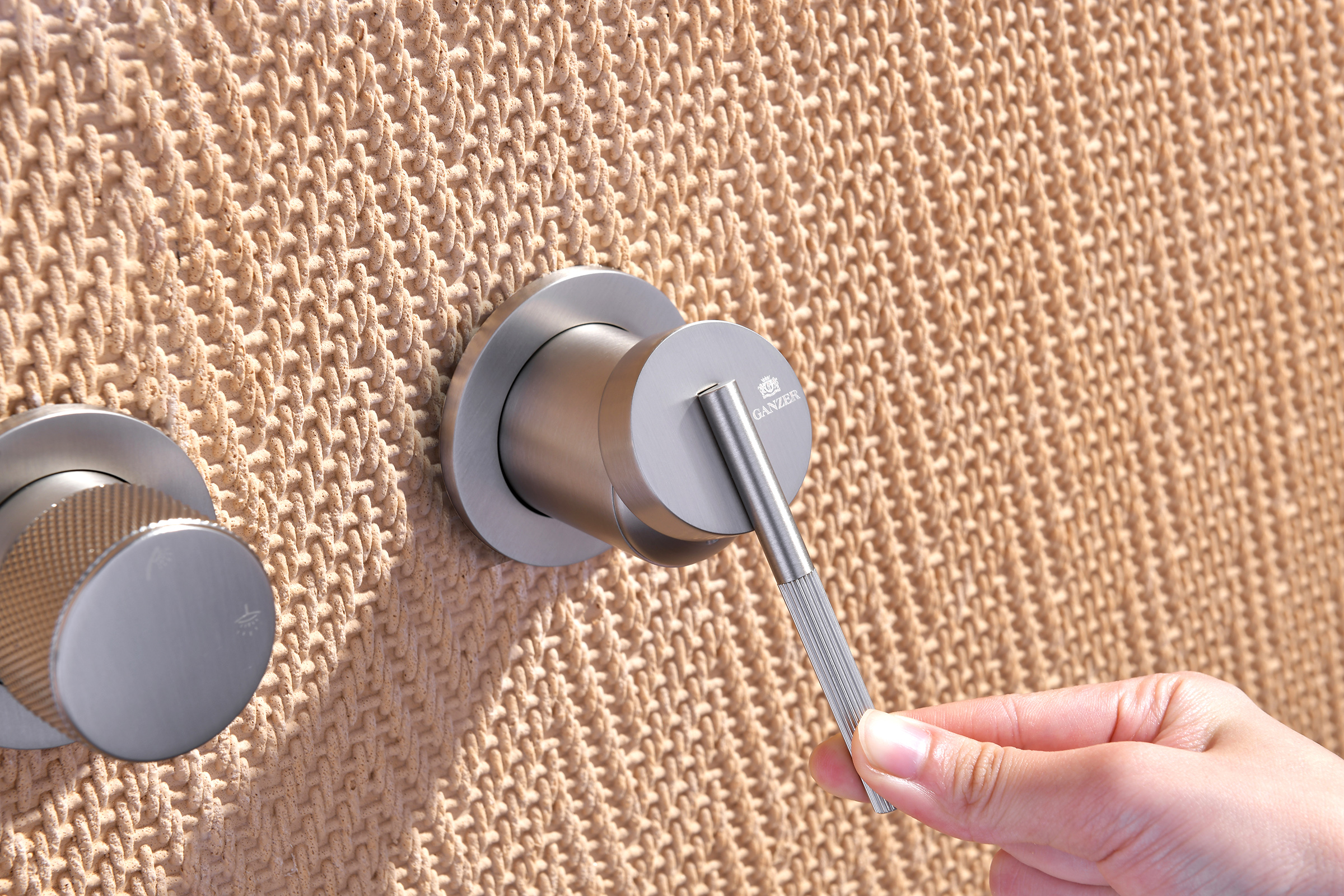 19164-G Встроенный смес для душа с 2-функ. (САТИН) GANZER  (6/1шт)