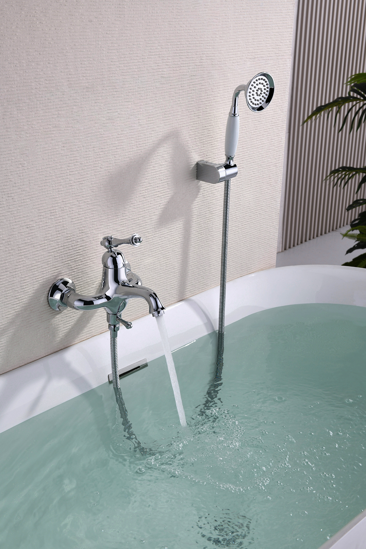 77031 Смеситель однорычажный для ванны GANZER  (8/1шт)