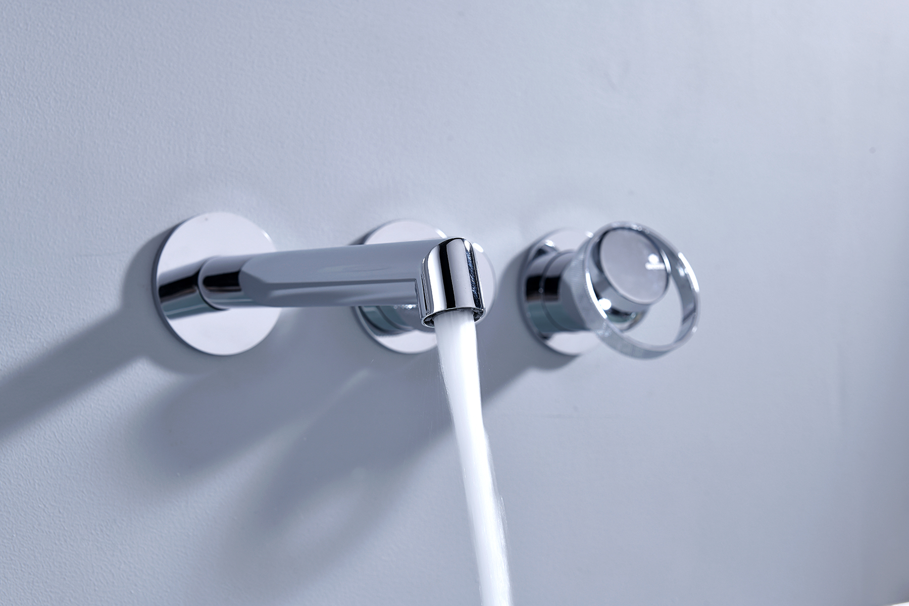 19134 Встроенный смес. для ванны  (ХРОМ) GANZER  (6/1шт)