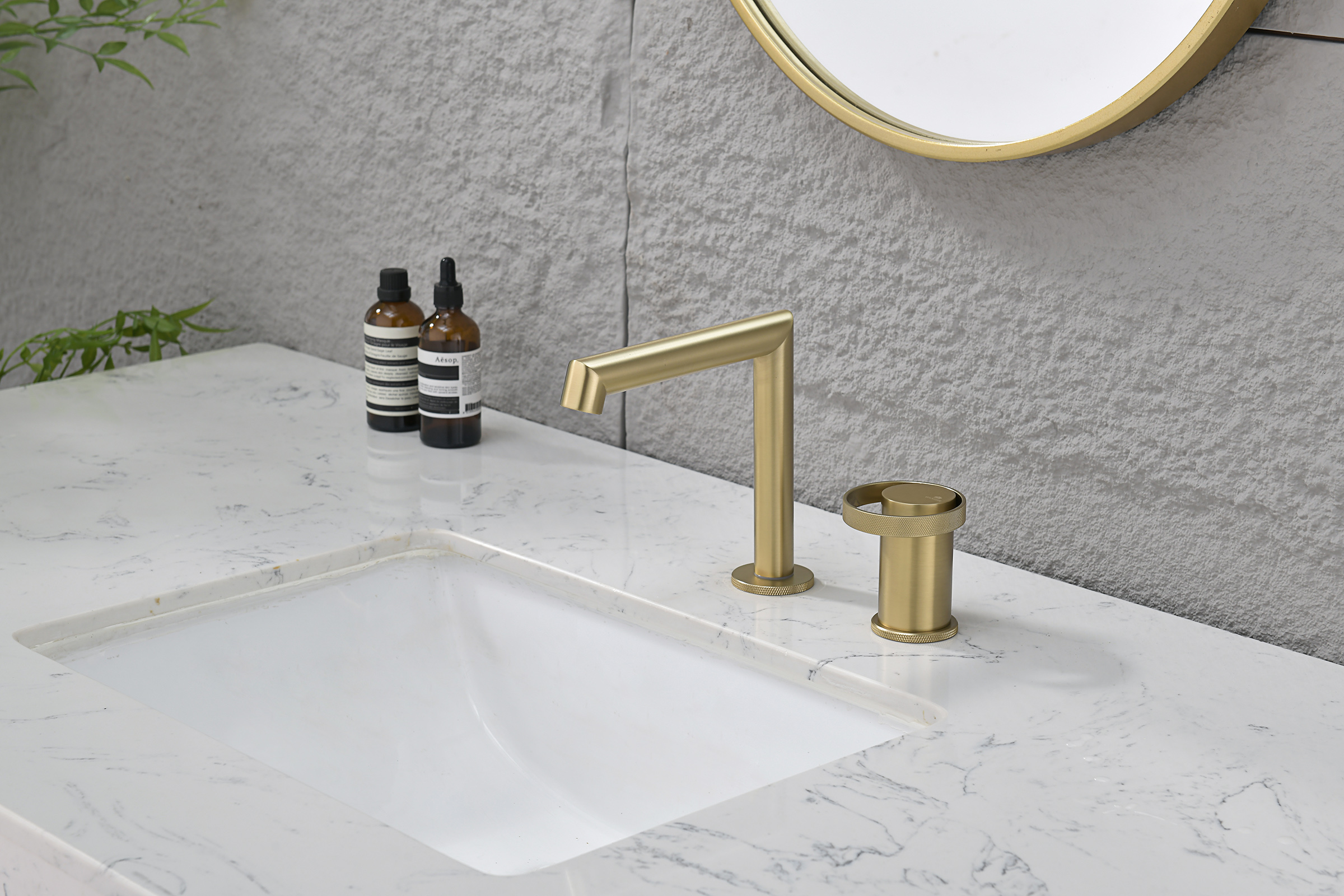 19114-S Смеситель на борт раковины (2-отв,Мат. Золото)  GANZER (10/1шт)