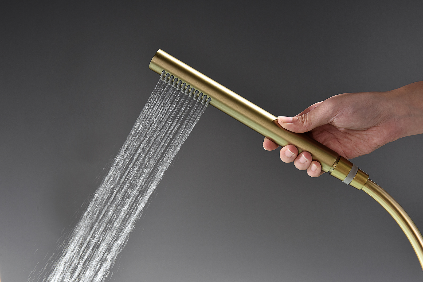 19181-S Смеситель напольный для ванны (Мат. Золото) GANZER  (5/1шт)