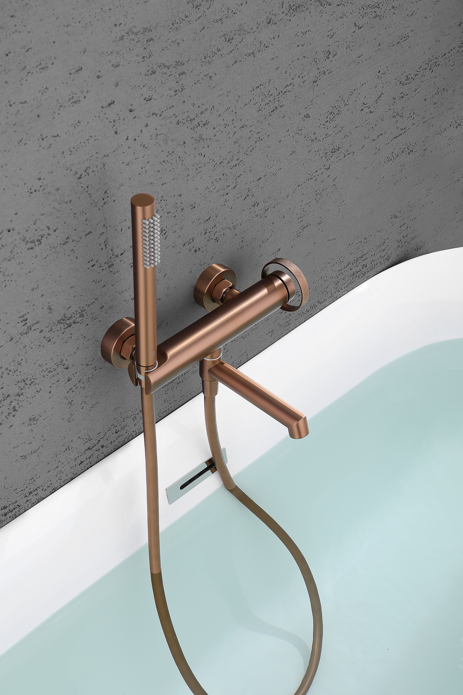 19132-R Смеситель од. для ванны кор. (Роз. Золото)  GANZER  (8/1шт)