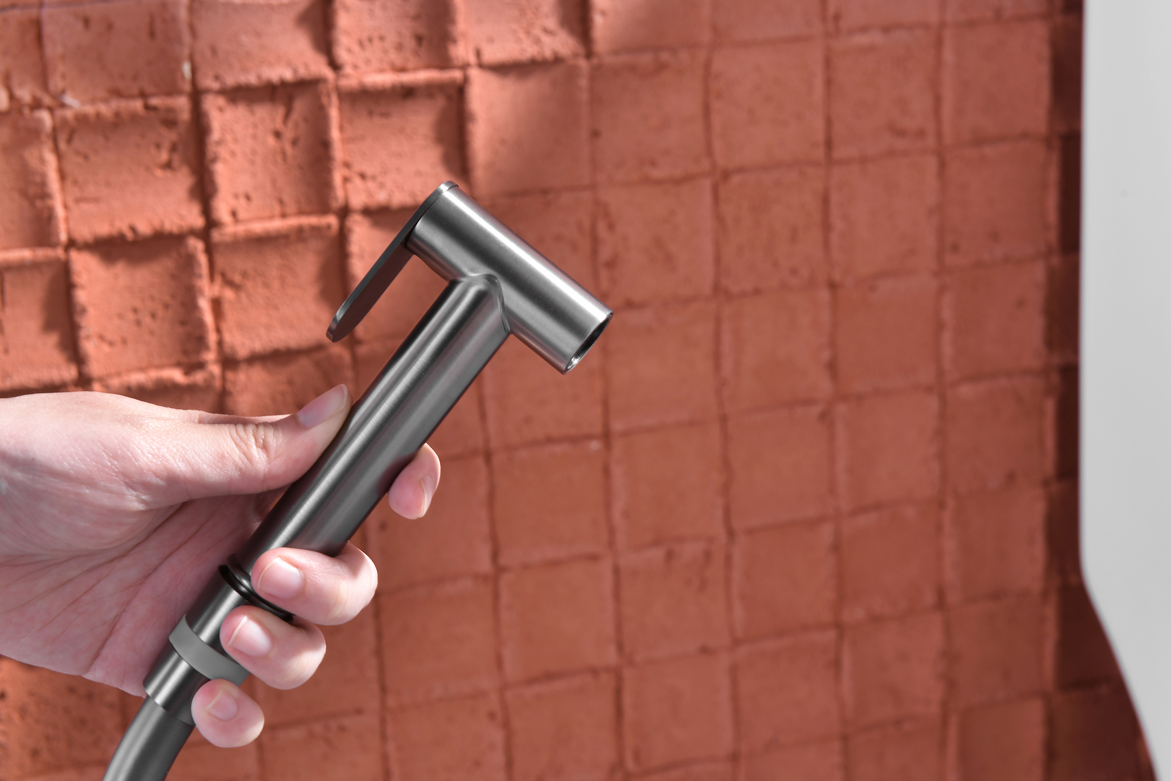 02157-Q Смеситель встраиваемый с ГИГ. душем (ГРАФИТ) GANZER (10/1шт)