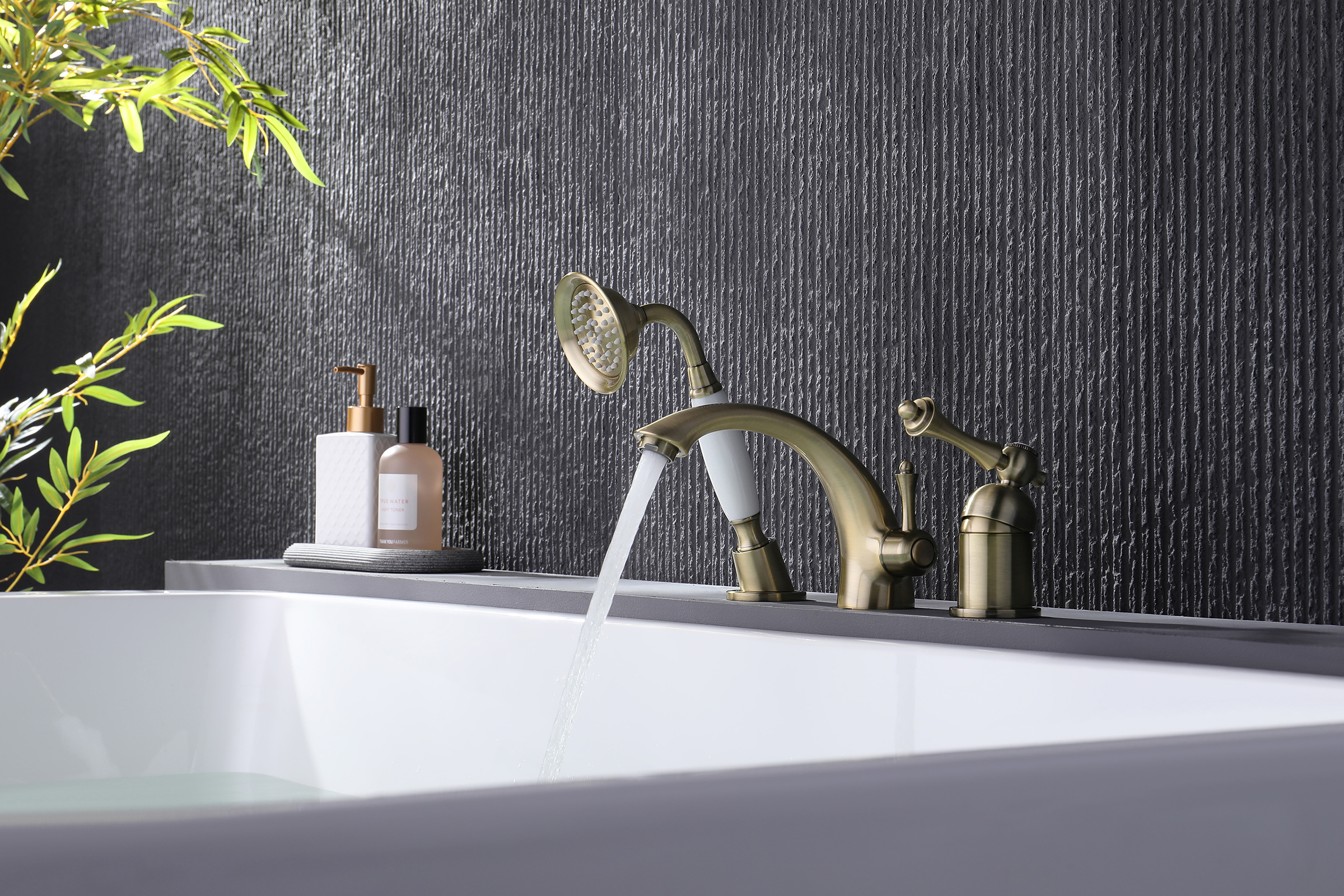 77133-D Смеситель на борт ванны (3-отв,БРОНЗА)  GANZER (8/1шт)