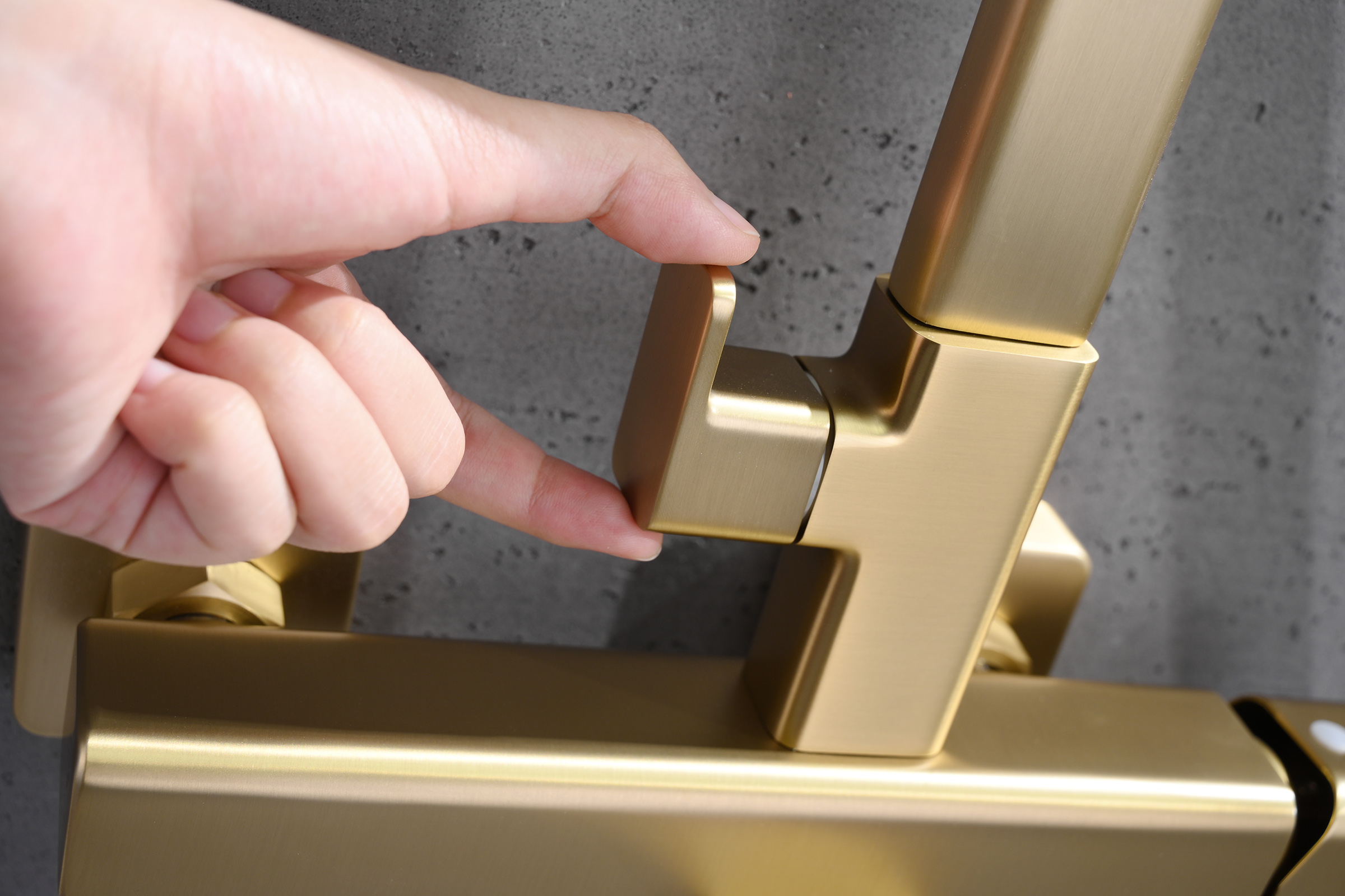 12163-S Душевая система (Мат. Золото) GANZER (5/1шт)