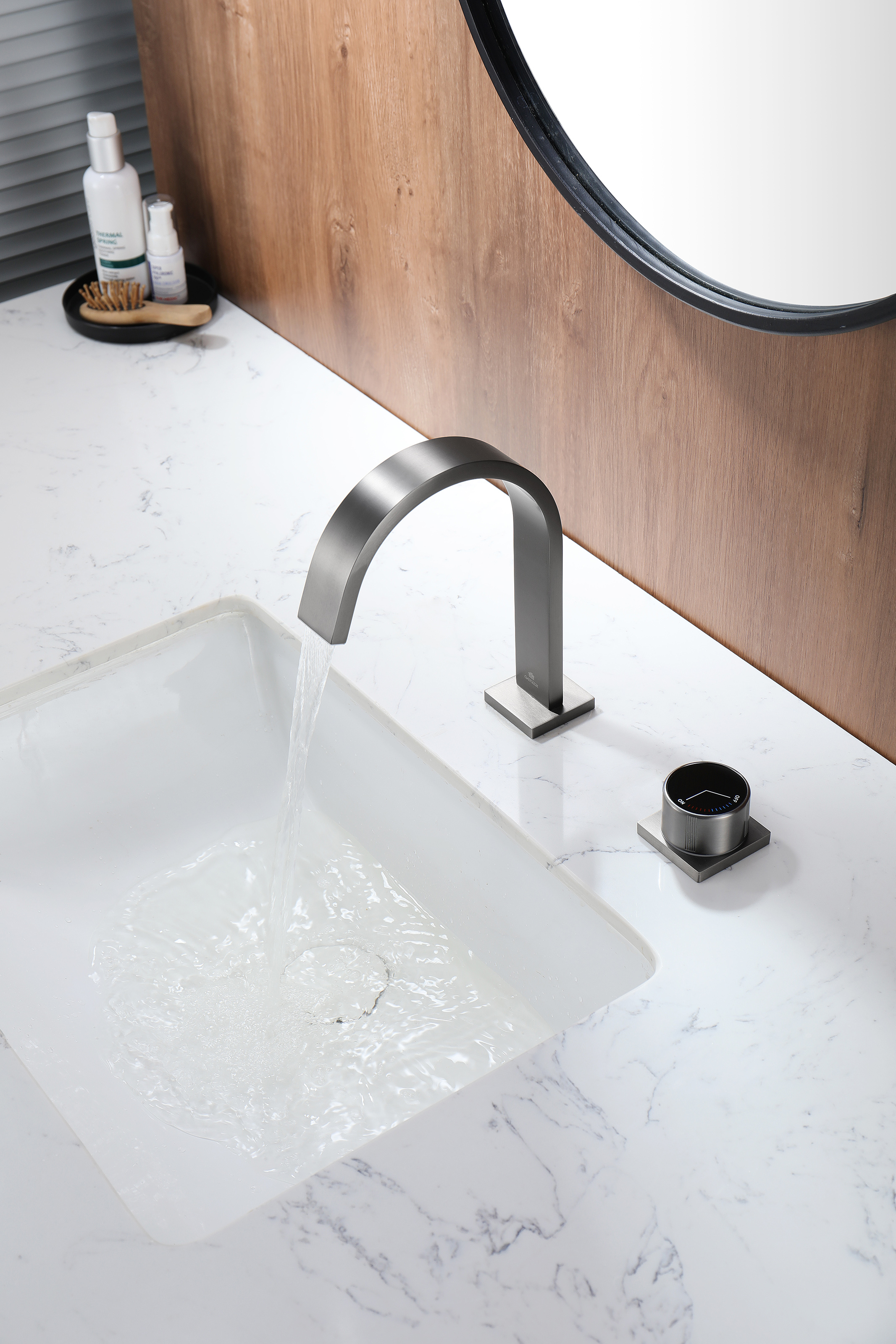 01111-Q Смеситель на борт раковины (2-отв,ГРАФИТ)  GANZER (10/1шт)