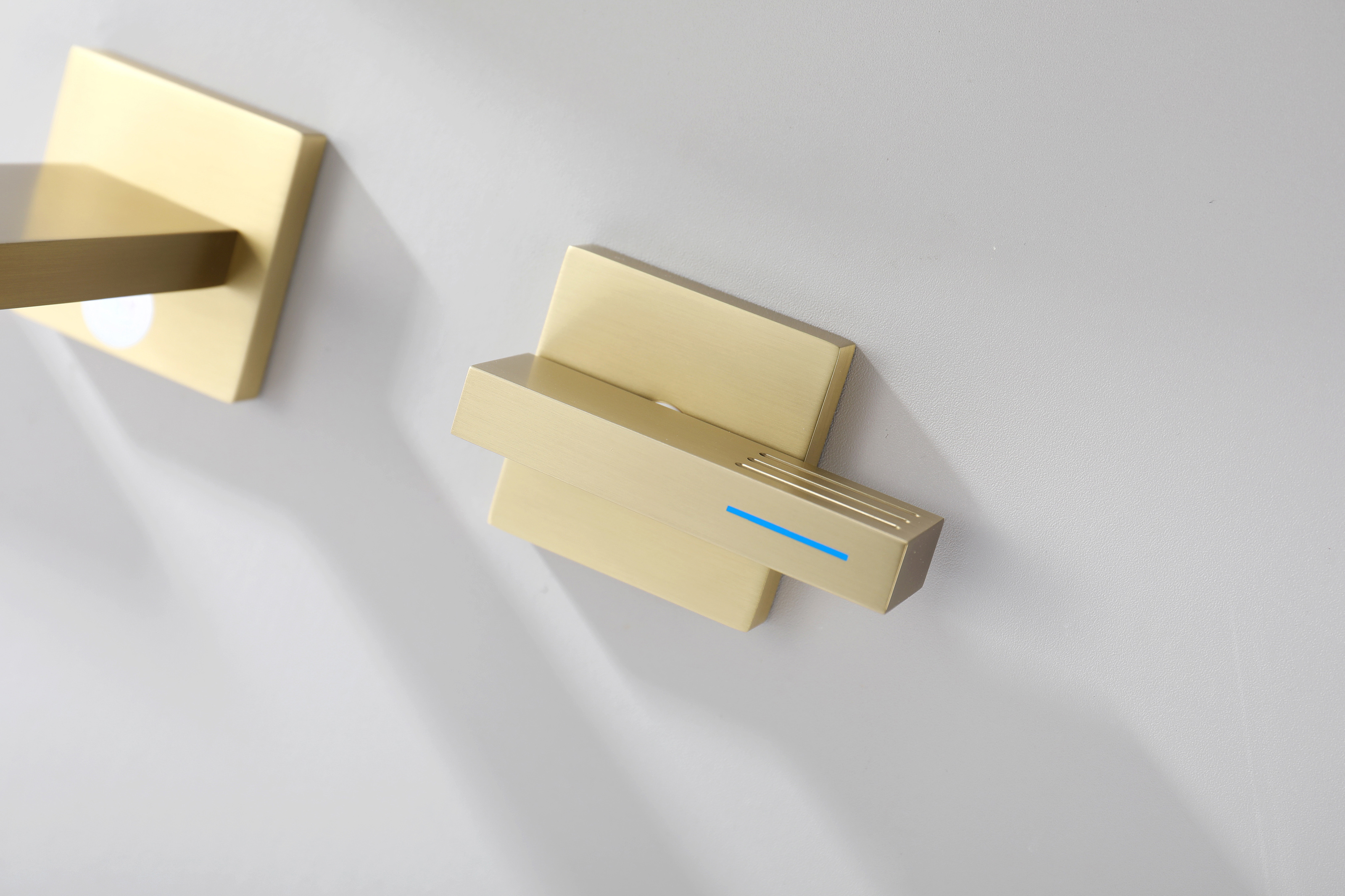 01144-S Смеситель встраиваемый для раковины (Мат. Золото) GANZER (8/1шт)