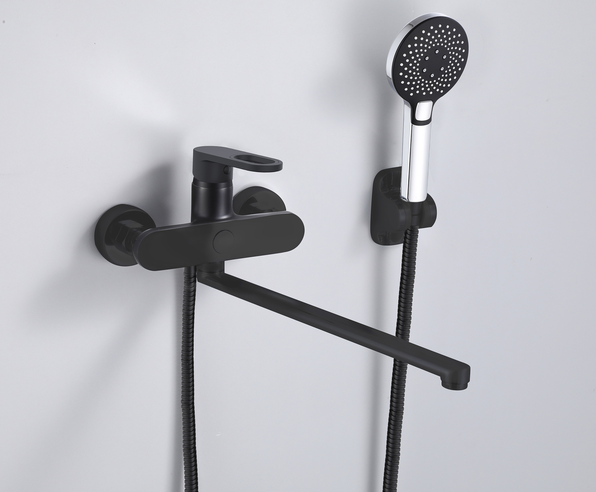 22016-C Смеситель для ванны (черный) HANSEN  (10/1шт)