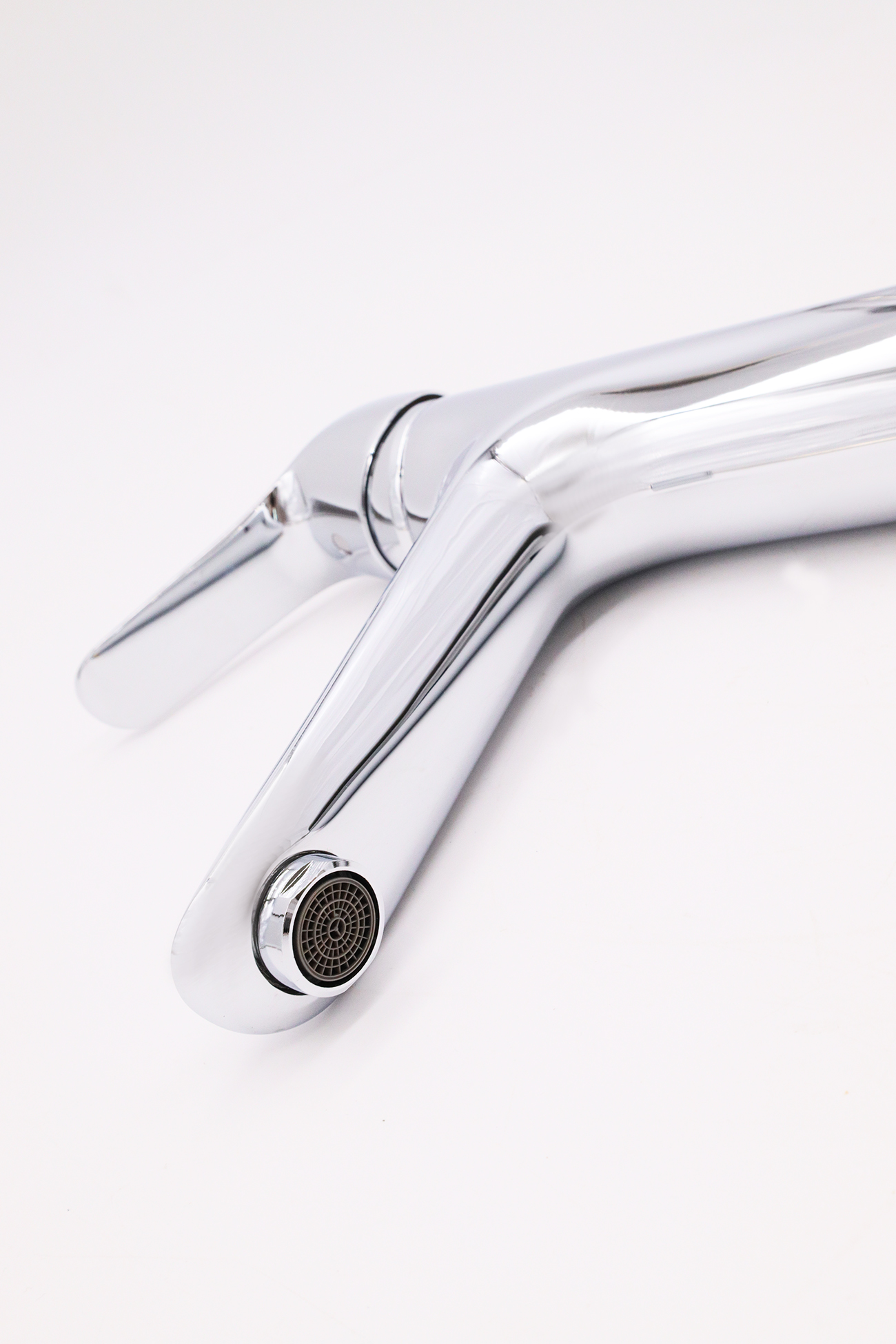 24012 Смеситель для умыв. (высокий) "GANZER"  (10/1шт)