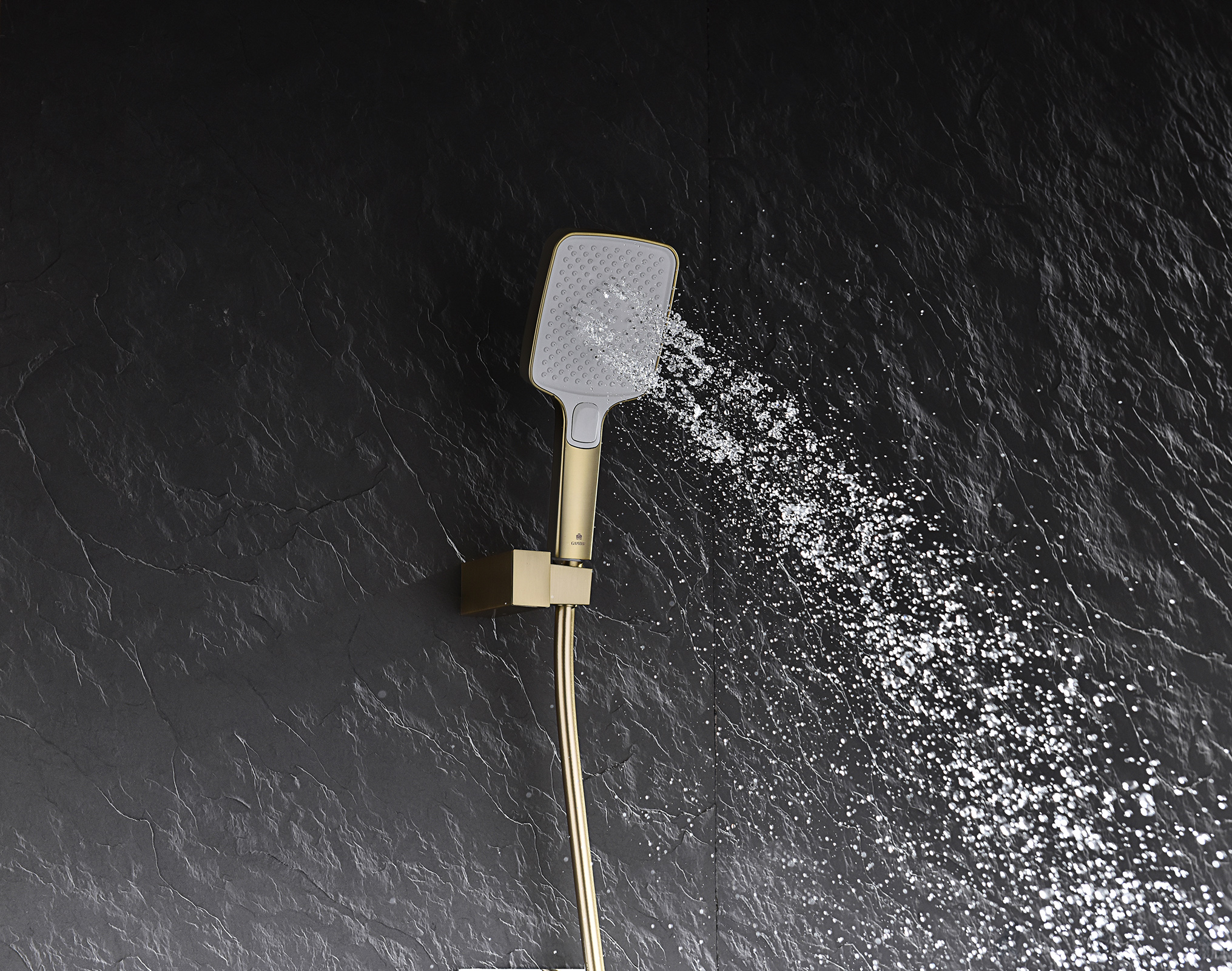 44165-S Смеситель встраиваемый для душа с 3-функ. (Мат. Золото) GANZER (6/1шт)